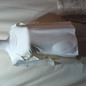 Cha cha Vente top ruffles ivory Petite Large NWT